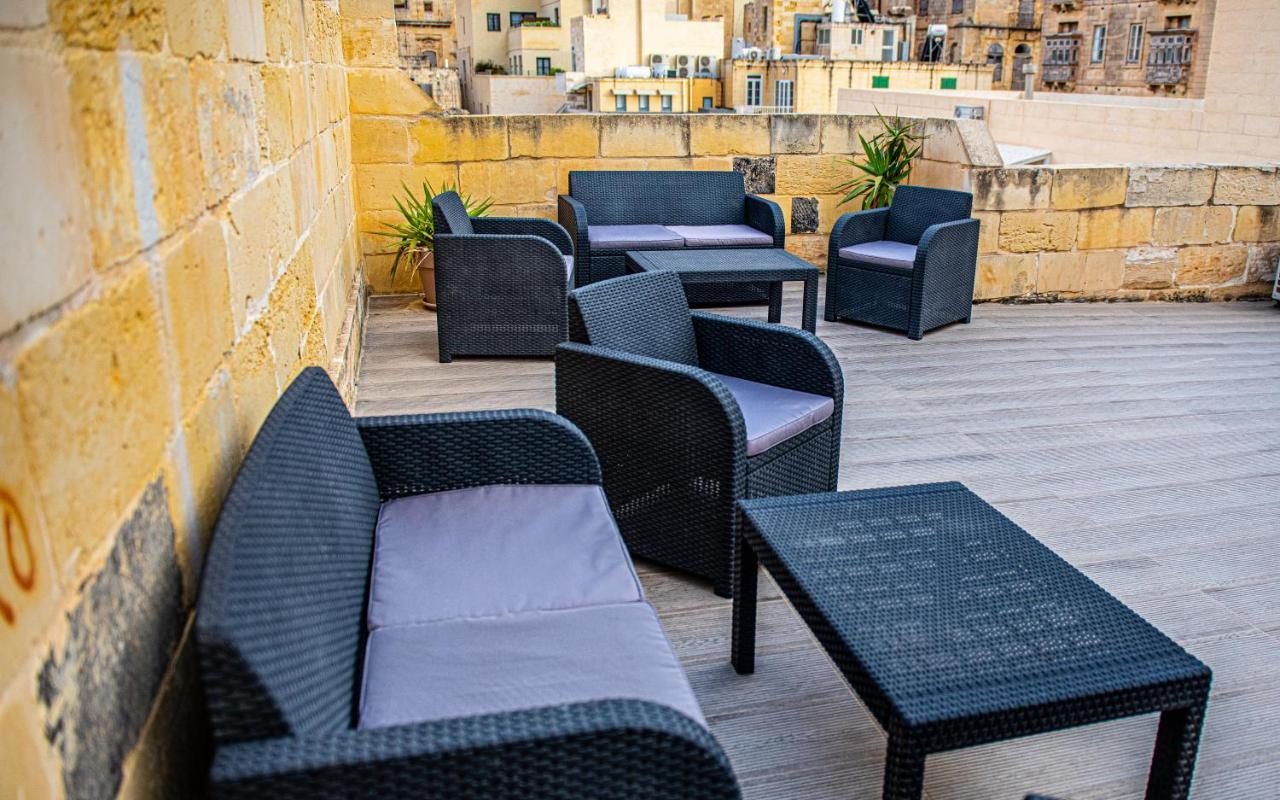 Moon Stone Apartment Valletta Bagian luar foto