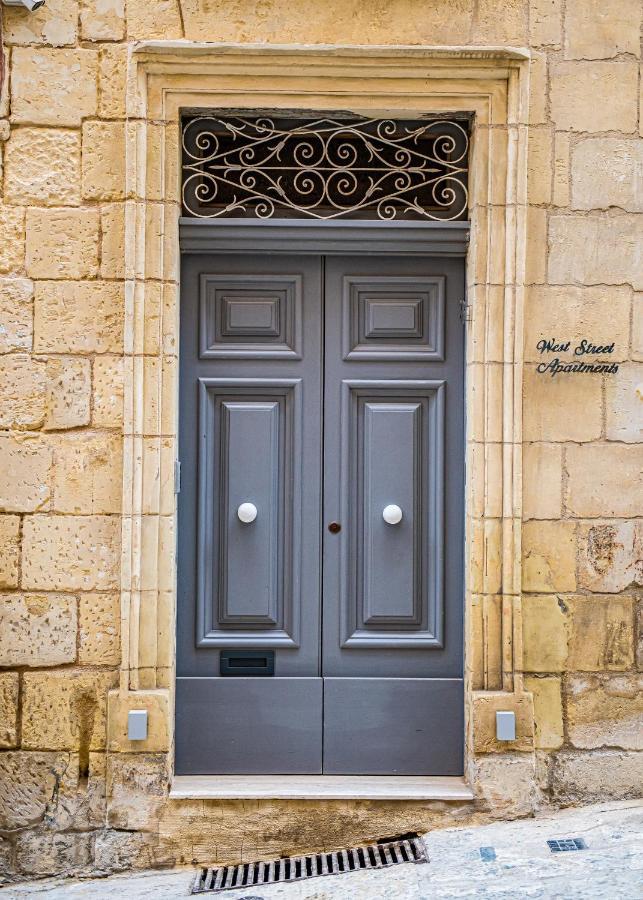 Moon Stone Apartment Valletta Bagian luar foto