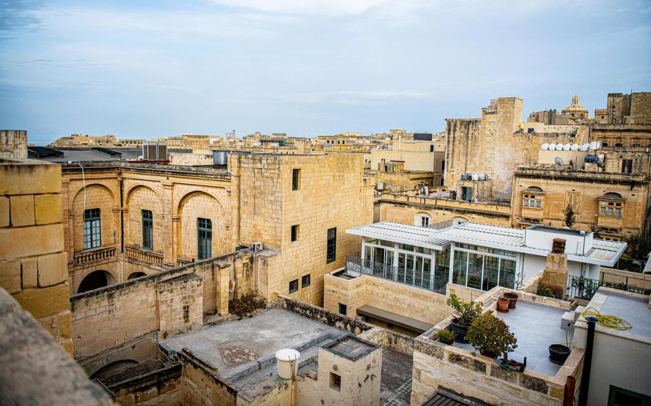 Moon Stone Apartment Valletta Bagian luar foto